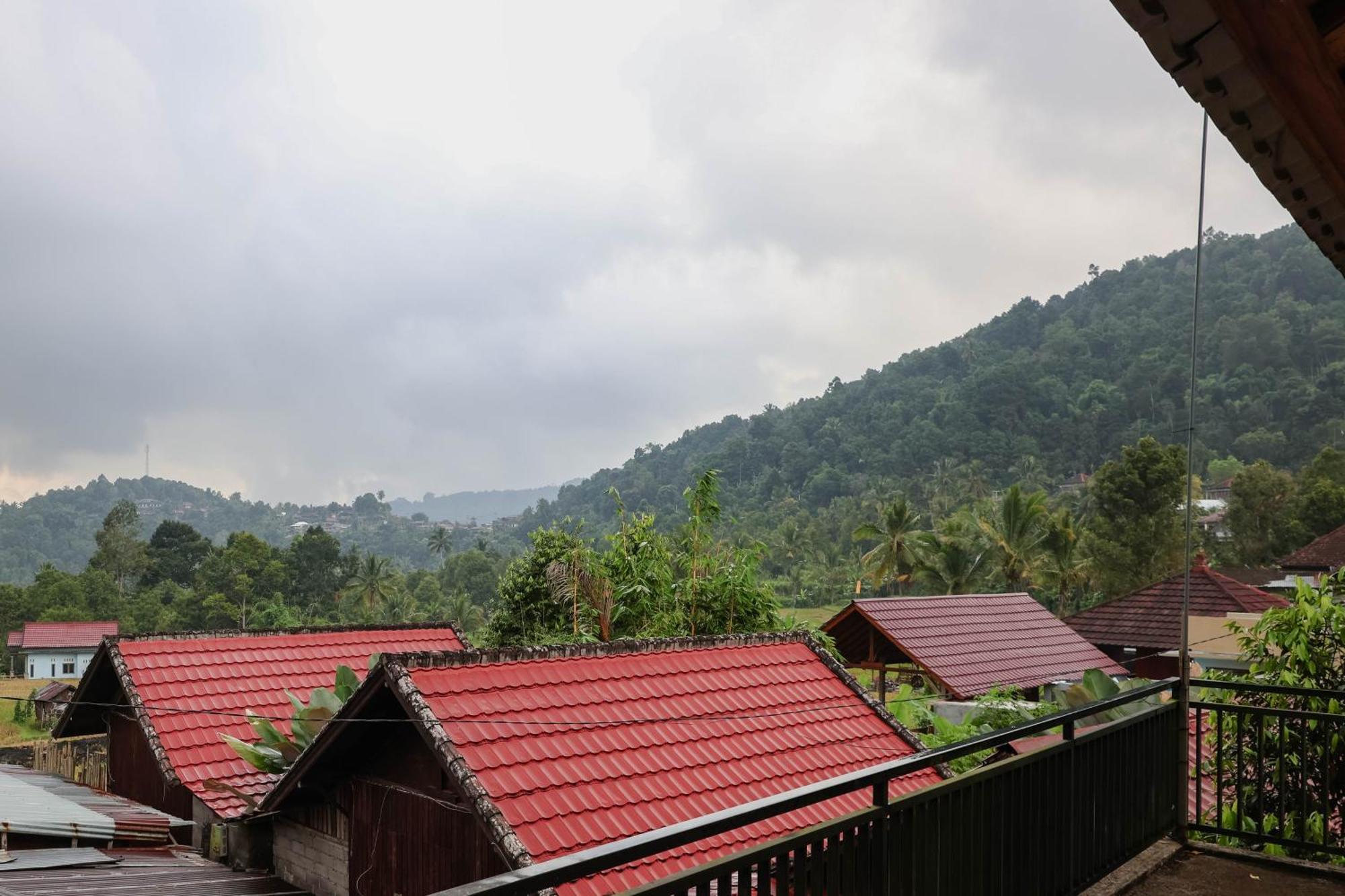 The Kori Homestay Munduk Buitenkant foto