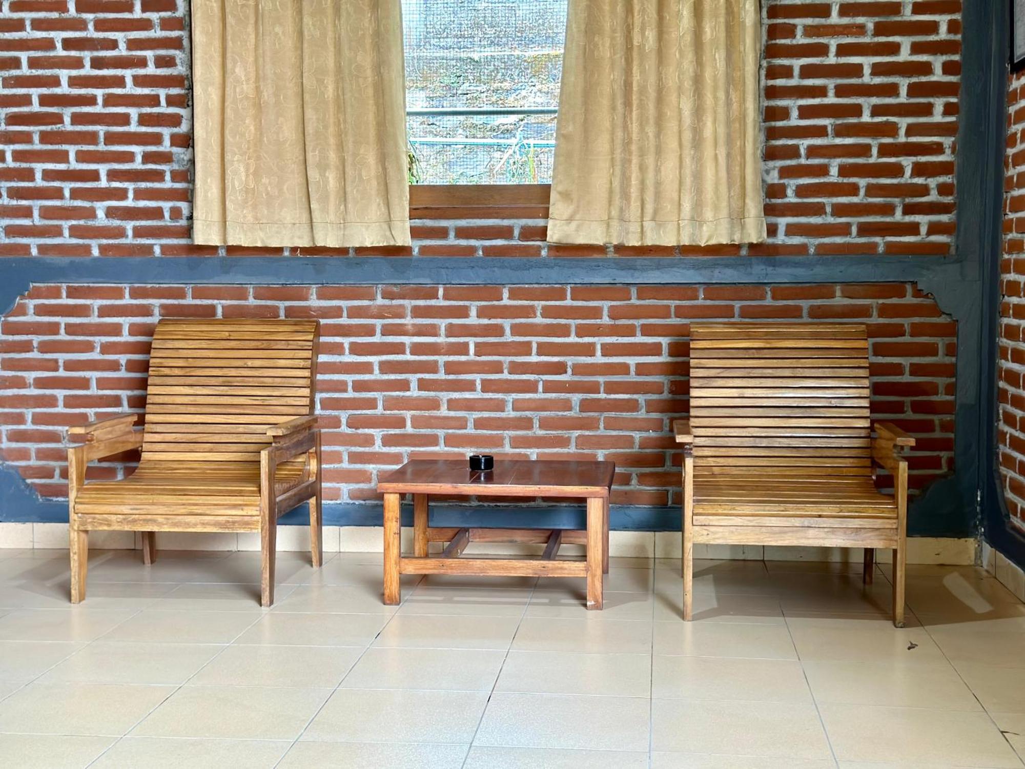 The Kori Homestay Munduk Buitenkant foto